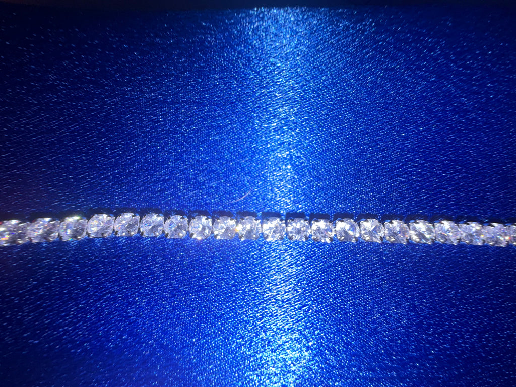 Lab Made Diamond D VVS1 Bracelets